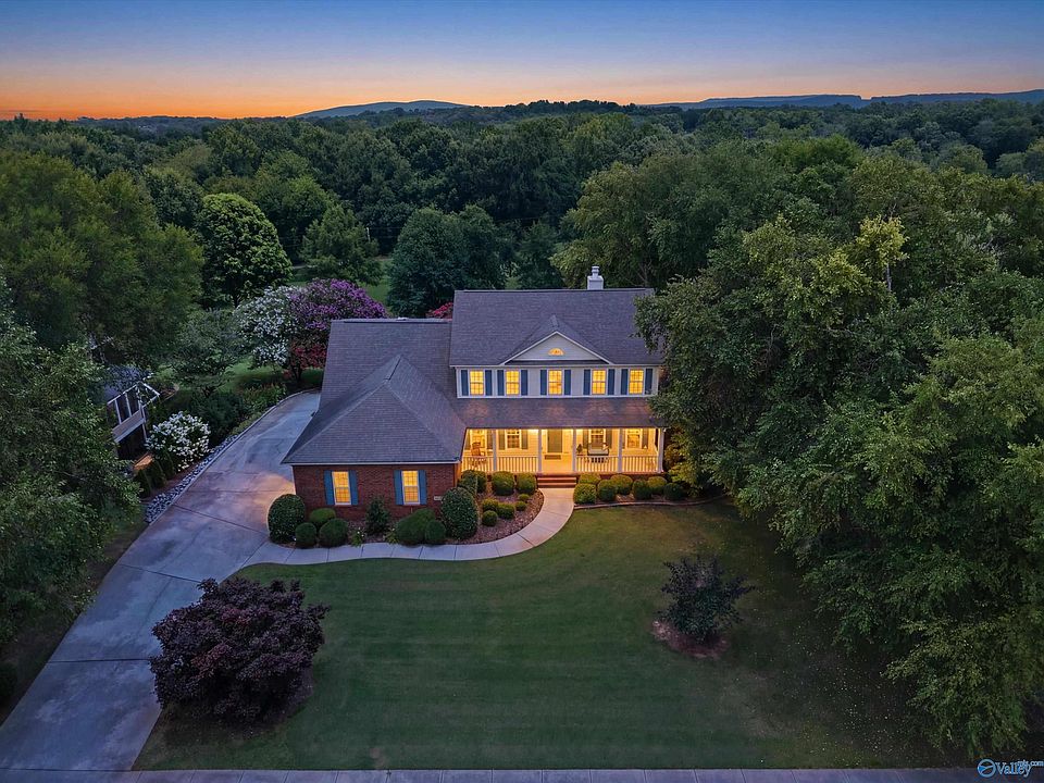 1st image of 289 River Cove Rd