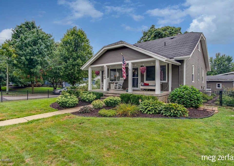 1st image of 2234 Argentina Dr SE
