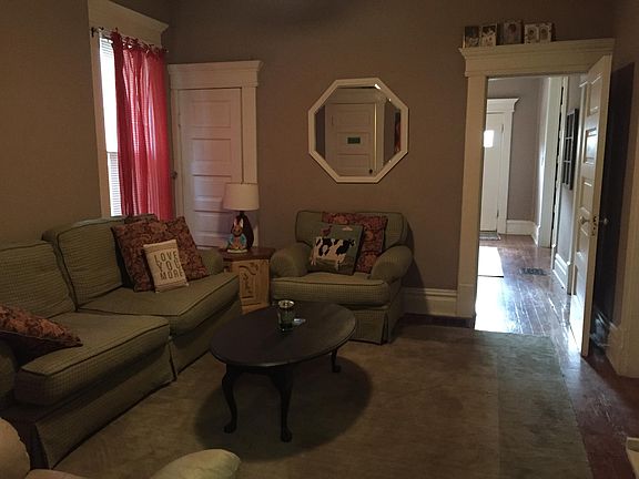 3rd image of 1354 Neil Ave