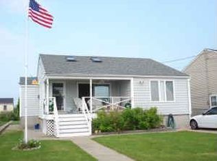 12 Montauk Ave, Westerly, RI 02891