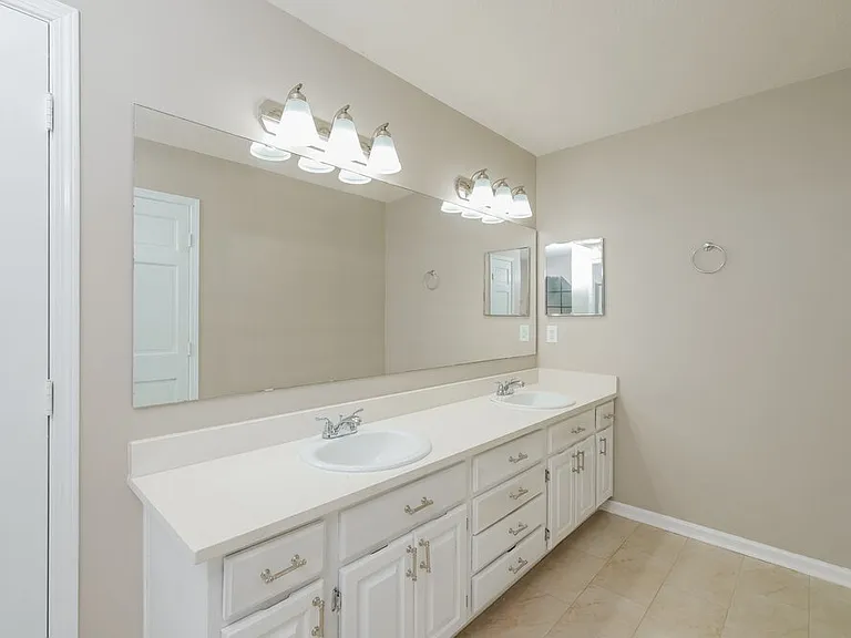 1590 Rain Bird Ct — Photo 11