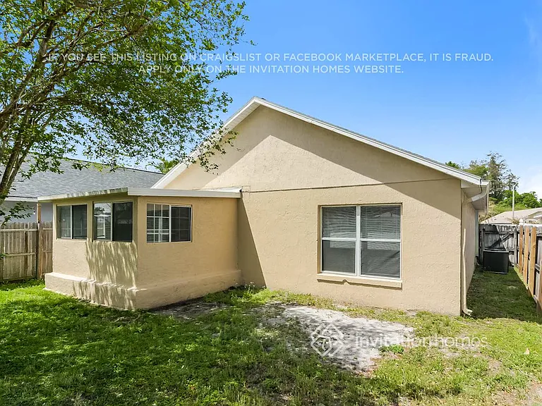 2419 Parsons Pond Cir — Photo 16