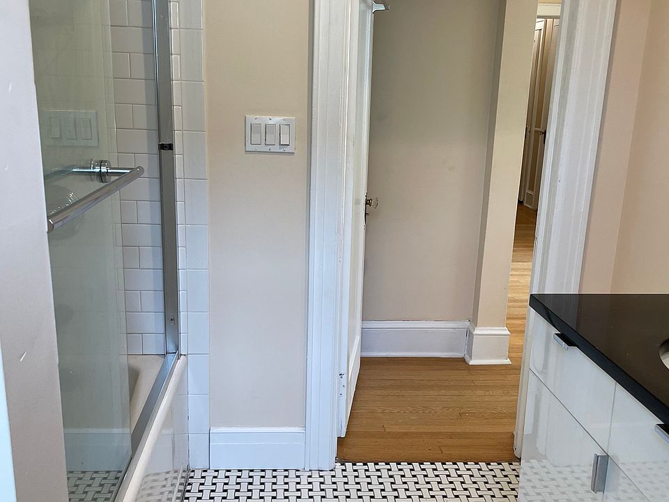 1st image of 47 Maple Ave #1F