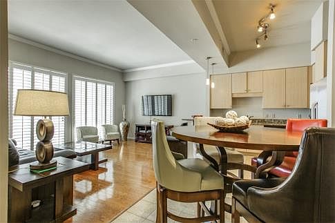 4th image of 3225 Turtle Creek Blvd APT 733