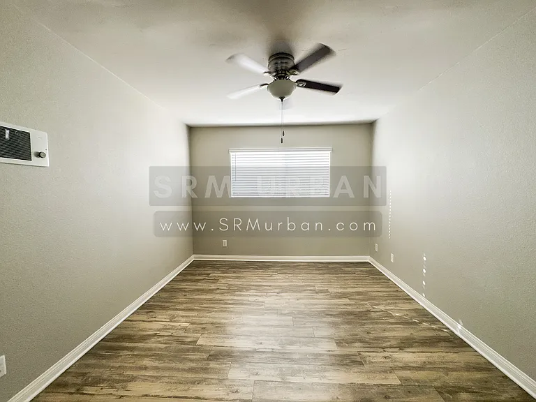 4130 38th St #21 — Photo 32