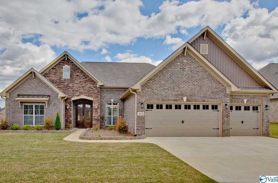 1st image of 4606 Pheasant Cove Dr SE