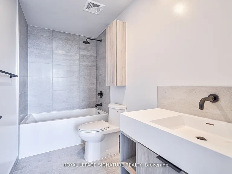 108 Peter St #1622 — Photo 25