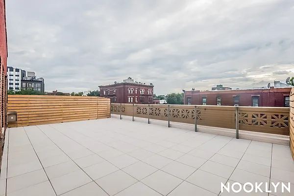 Rented by Nooklyn NYC LLC | media 86