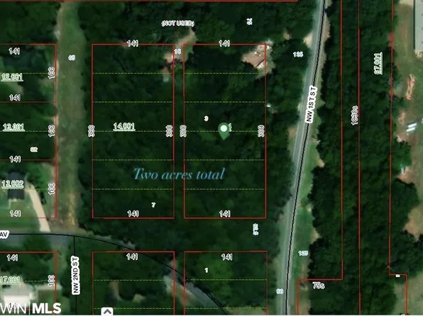 505 NW 1st St, Summerdale, AL 36580