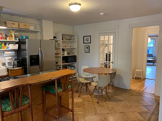 Rented by Compass | media 2