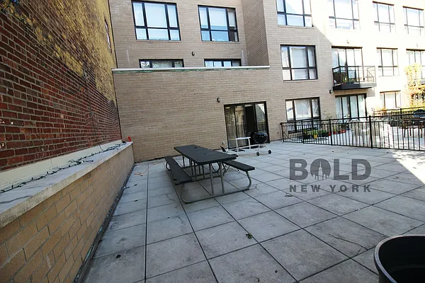 Rented by Bold Marketing | media 30