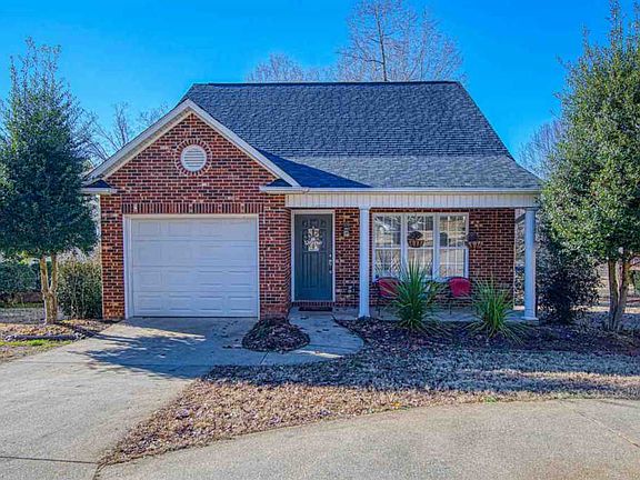 2nd image of 204 Cotton Creek Dr