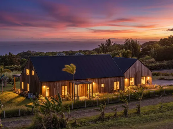 1833 Hookili Rd Unit A, Haiku, HI 96708