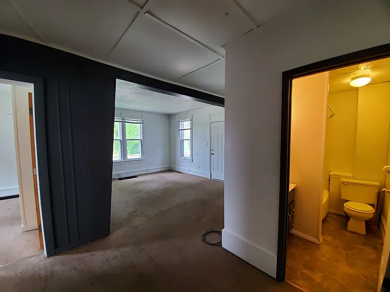 Walnut St 2512 — Photo 12