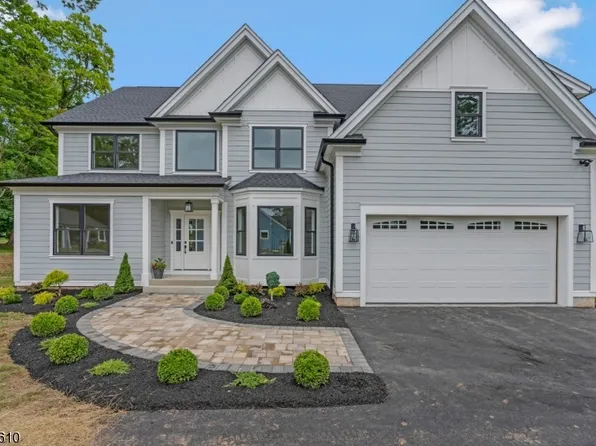 752 Valley Rd, Long Hill Twp., NJ 07933