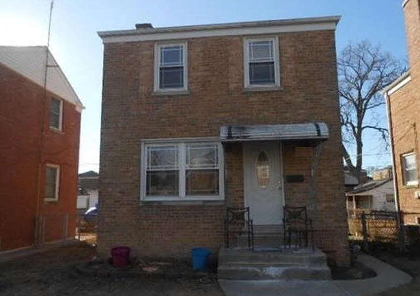 3912 Jackson St photo 1