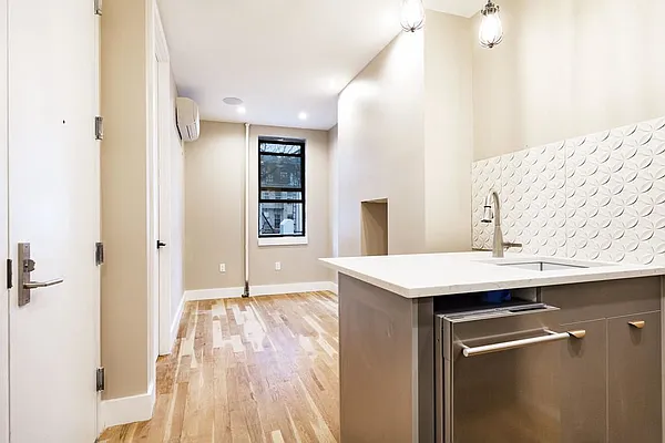 Rented by Brooklyn Group | media 1