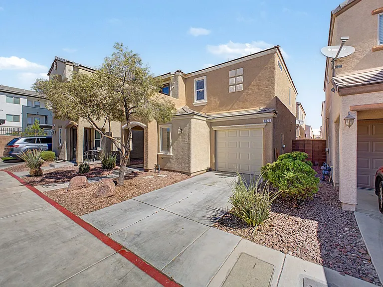 6077 Aripeka St — Photo 3