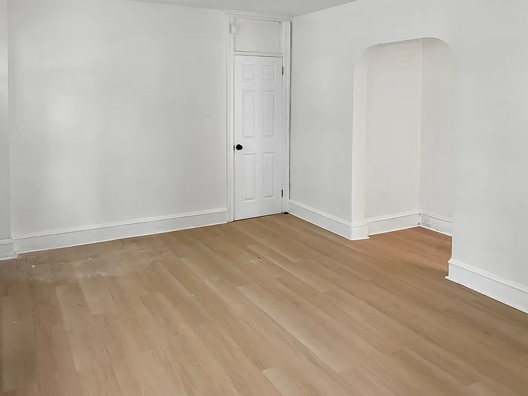 206 Evergreen Ave #A — Photo 3