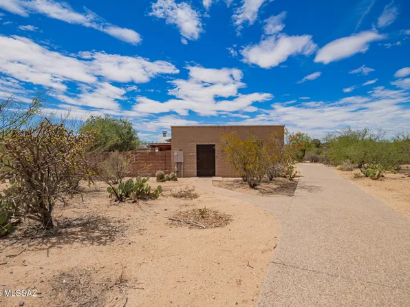 6220 S Mesquite Trl, Tucson, AZ 85747