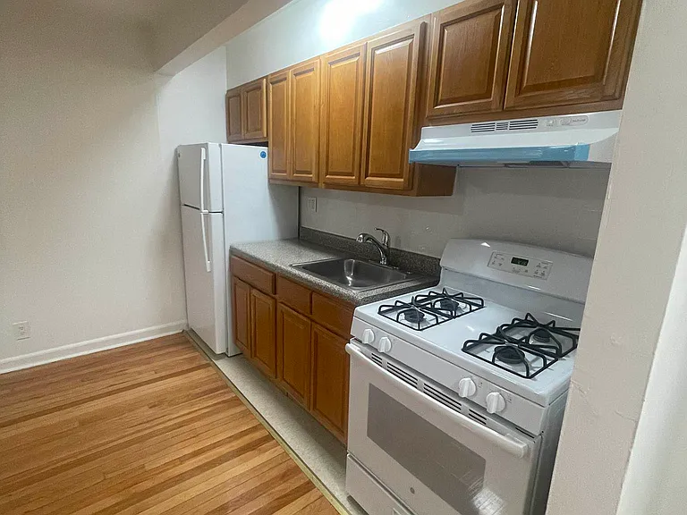 80-08 35th Ave #1-F — Photo 1