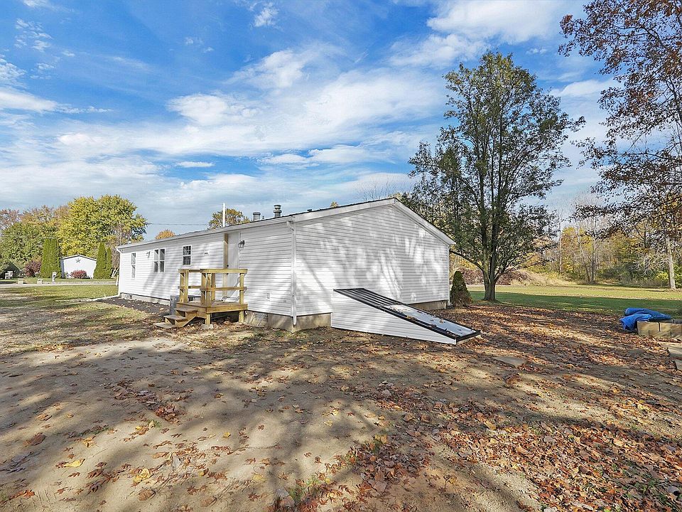 1st image of 747 Richardson Ave