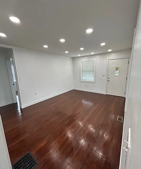 1485 Walsh Ave — Photo 9