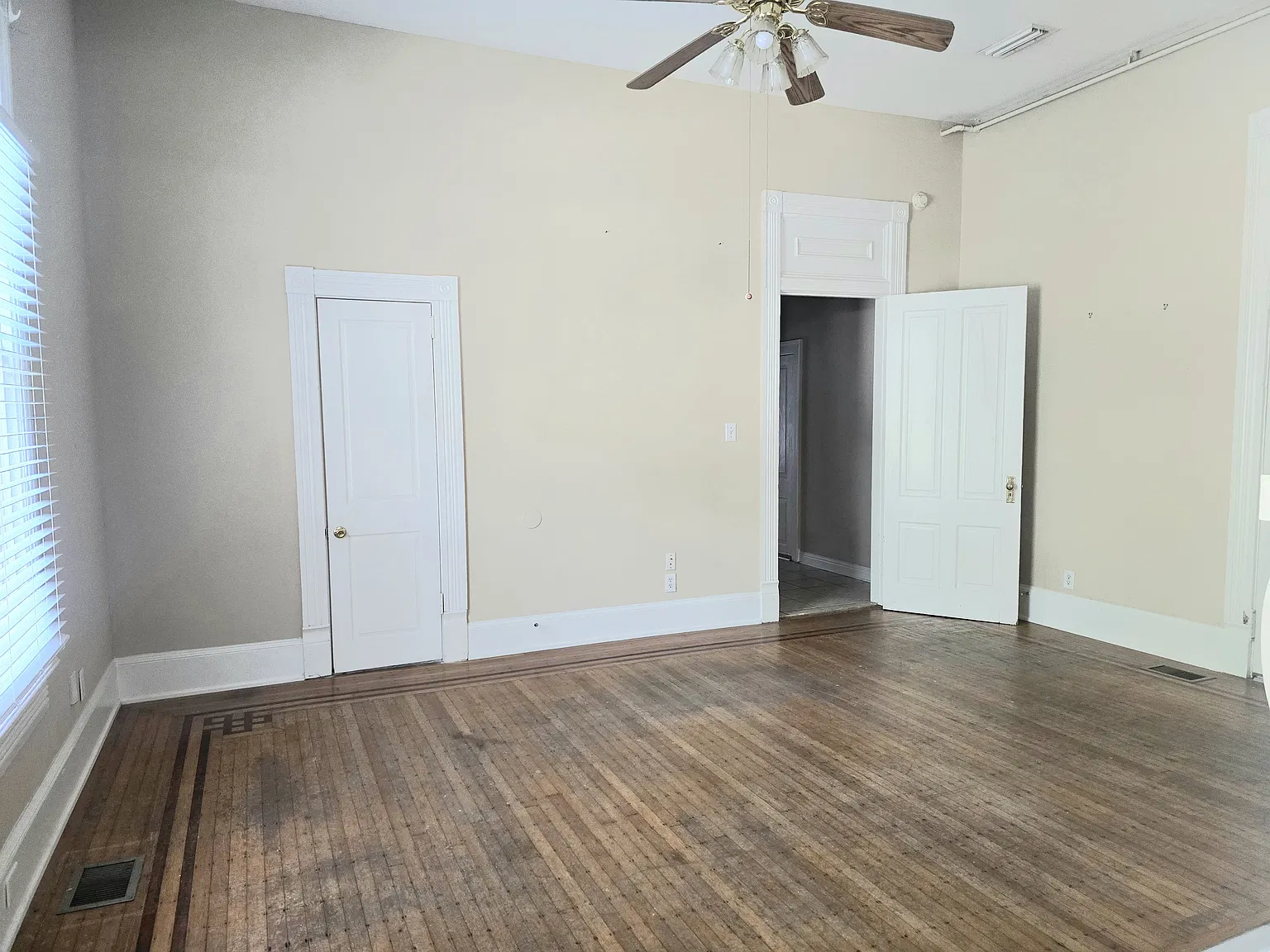 1 bed, 750 sqft, $885 — Photo 2