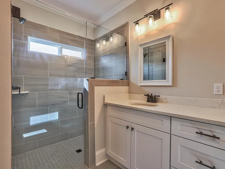 43 Sarlan Garden Dr — Photo 21