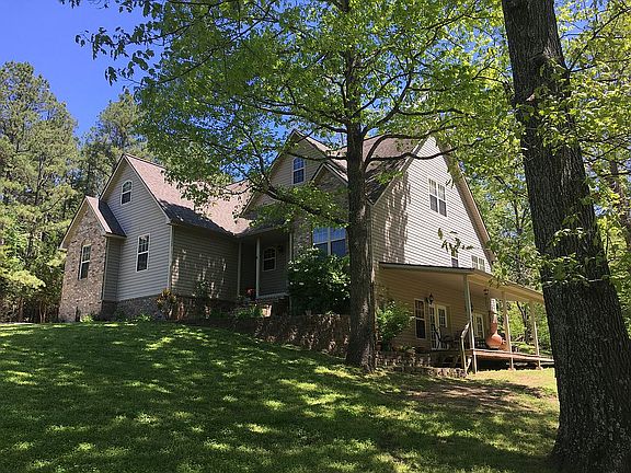 3rd image of 301 Judge Ashley Dr