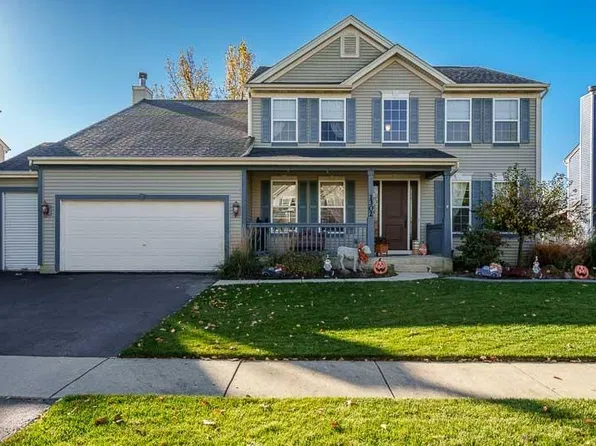 1302 Lilac Ln, Harvard, IL 60033