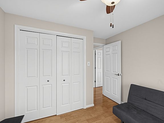 5th image of 8006 Broken Reed Ct