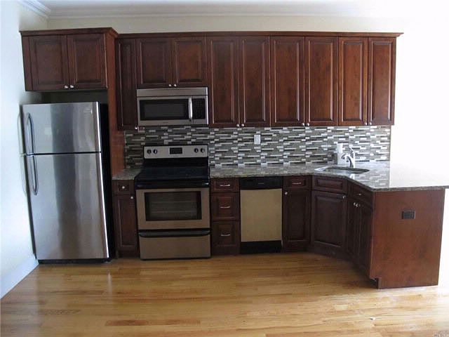 1st image of 289 Post Ave APT 209