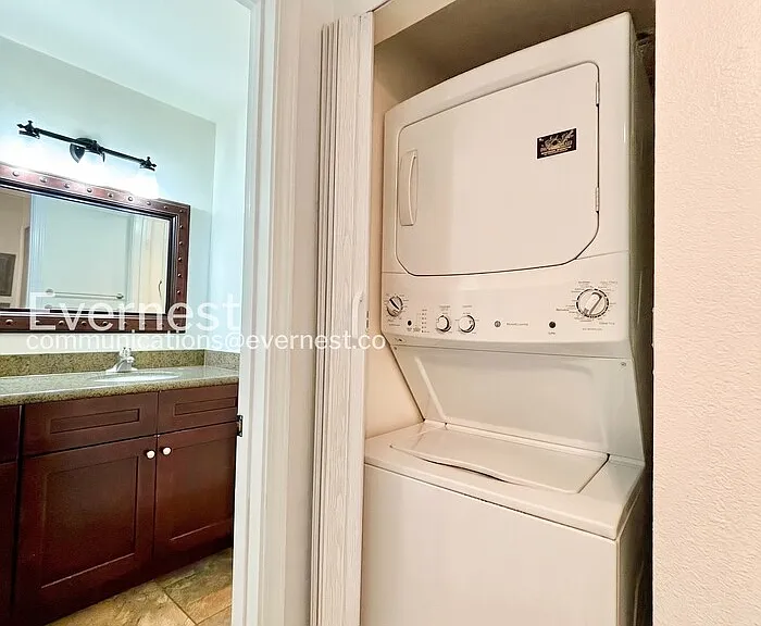 2344 Hosp Way — Photo 13