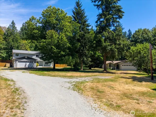 2295 S Camano Drive, Camano Island, WA 98282