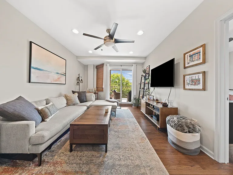 920 Jefferson St #502 — Photo 6