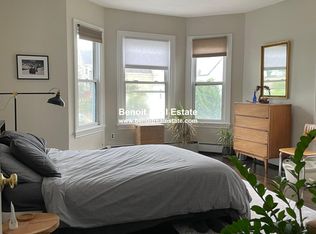 237 Highland Ave #3L, Somerville, MA 02143