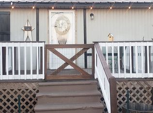 386 Fox Rd, Mershon, GA 31551