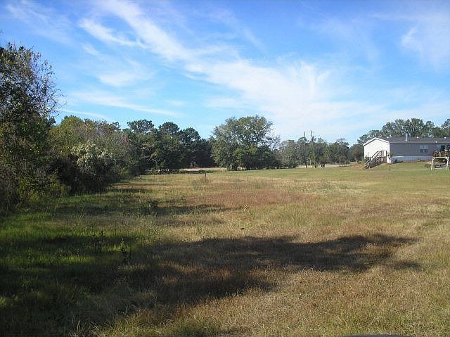2nd image of 1755 Iris Rd