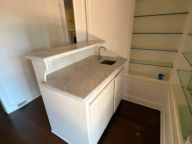 248 E Summit Ave — Photo 8