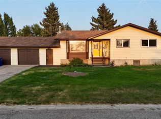 521 Hearn St, Outlook, SK S0L2N0