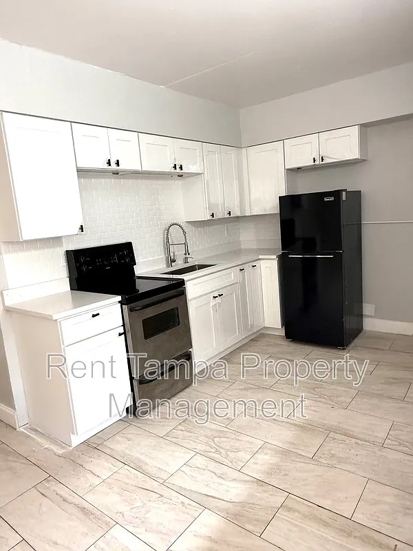 2 bed, 1.0 bath, 700 sqft, $1,450 — Photo 4