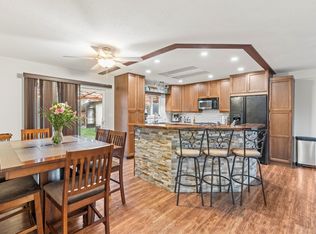 1718 Grandview Ave, Lumby, BC V0E2G1