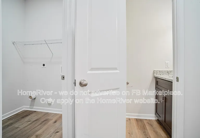 1823 Glenside Dr — Photo 13