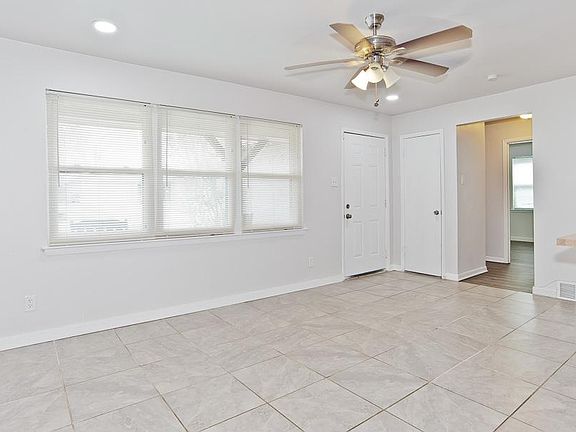 5th image of 8620 Graywood Dr