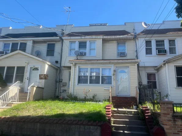 10719 121st St, South Richmond Hill, NY 11419