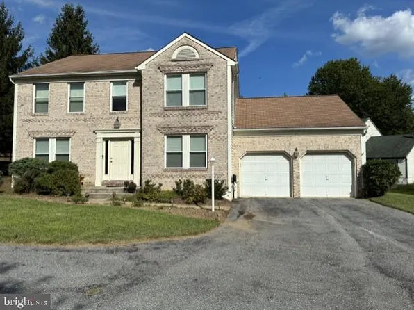 17 Strawhill Ct, Owings Mills, MD 21117