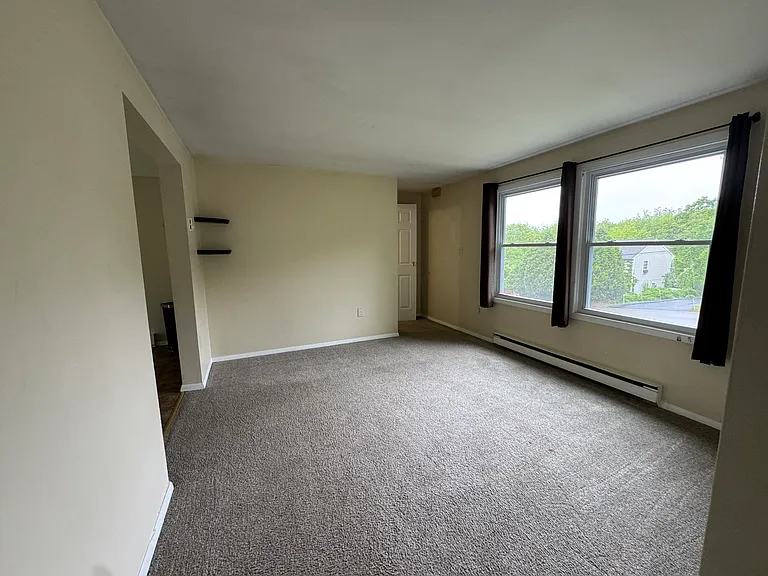 21 Maybrey Dr #1 — Photo 2