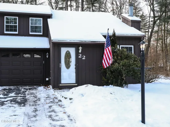 22 Pepperbush Place, Malta, NY 12020