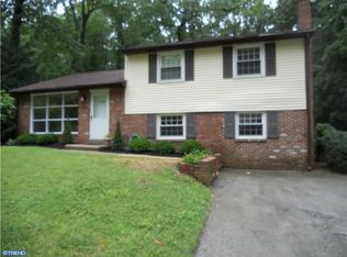659 Brookwood Rd, Wayne, PA 19087